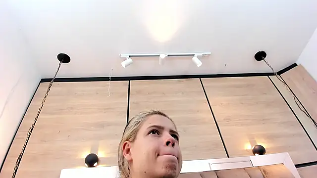 dorothy vegga online show from April 2026 05:19:02 AM