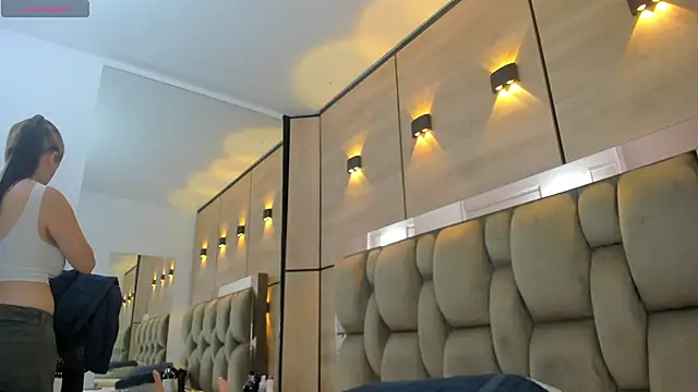 dorothy vegga online show from November 2025 04:05:02 AM