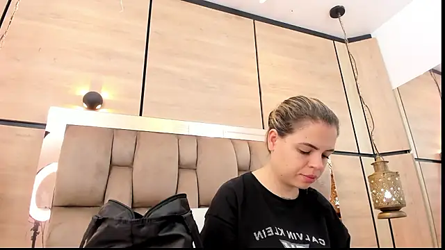 dorothy vegga online show from February 2026 03:41:01 AM