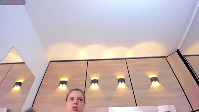 dorothy vegga online show from November 2025 04:05:02 AM