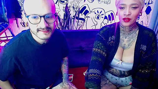 Snapshot of tatouagendecouple chatting on December 2024 06:16:02 AM tatouagendecouple online show from December 2024 06:16:02 AM