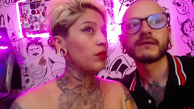 Snapshot of tatouagendecouple chatting on February 2025 02:46:01 AM tatouagendecouple online show from February 2025 02:46:01 AM