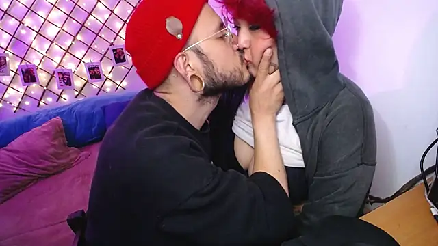 tatouagendecouple online show from November 2025 03:28:02 AM