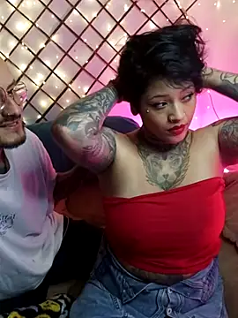 tatouagendecouple online show from November 2025 12:37:02 AM