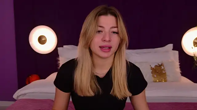 HelenaMorgan online show from October 2025 03:05:01 AM