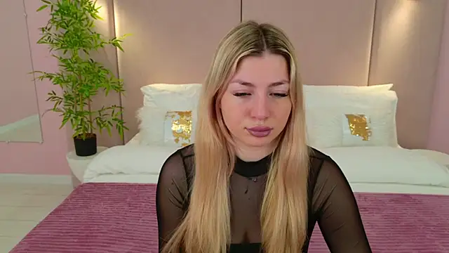 HelenaMorgan online show from March 2025 03:04:02 AM