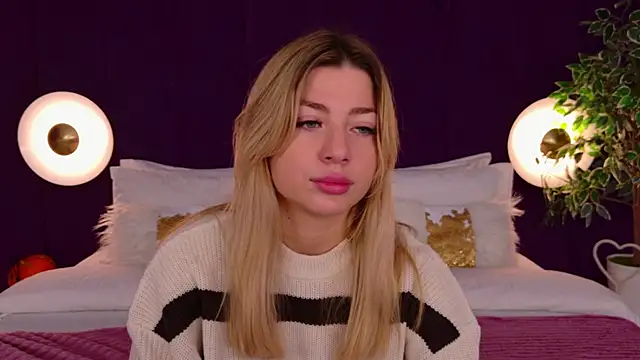 HelenaMorgan online show from October 2025 03:05:01 AM