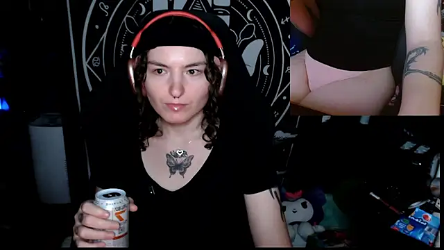 Snapshot of BrandiWRLD_999 chatting on September 2025 07:21:02 PM BrandiWRLD 999 online show from September 2025 07:21:02 PM