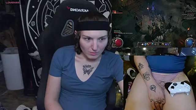 Snapshot of BrandiWRLD_999 chatting on January 2025 12:57:01 AM BrandiWRLD 999 online show from January 2025 12:57:01 AM