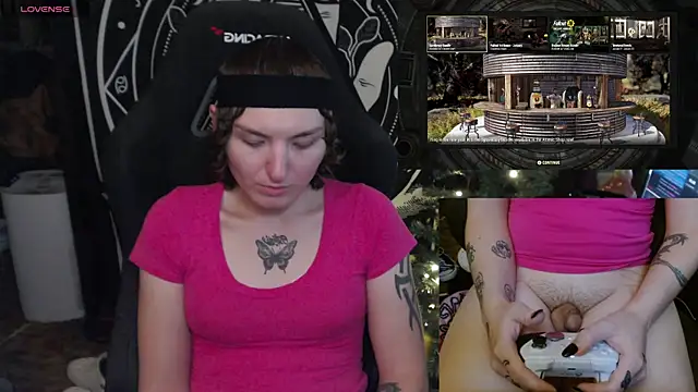 Snapshot of BrandiWRLD_999 chatting on January 2025 12:54:01 AM BrandiWRLD 999 online show from January 2025 12:54:01 AM