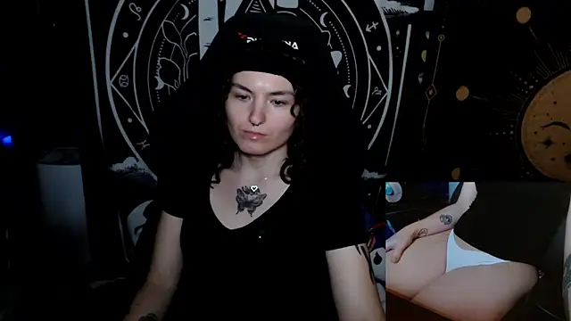 Snapshot of BrandiWRLD_999 chatting on September 2025 07:20:01 PM BrandiWRLD 999 online show from September 2025 07:20:01 PM