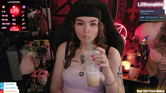 BrandiWRLD 999 online show from June 2026 04:37:01 PM