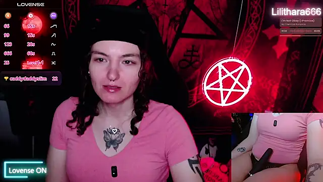 Snapshot of BrandiWRLD_999 chatting on October 2025 05:53:02 PM BrandiWRLD 999 online show from October 2025 05:53:02 PM