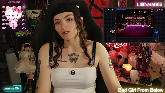 BrandiWRLD 999 online show from April 2026 05:53:01 PM