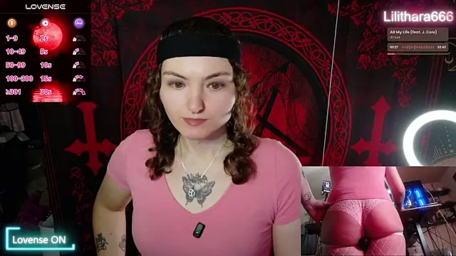 Snapshot of BrandiWRLD_999 chatting on November 2025 07:25:01 PM BrandiWRLD 999 online show from November 2025 07:25:01 PM