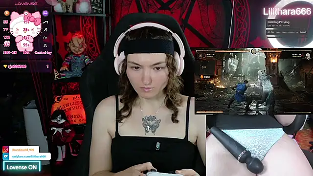 BrandiWRLD 999 online show from December 2025 06:32:01 PM