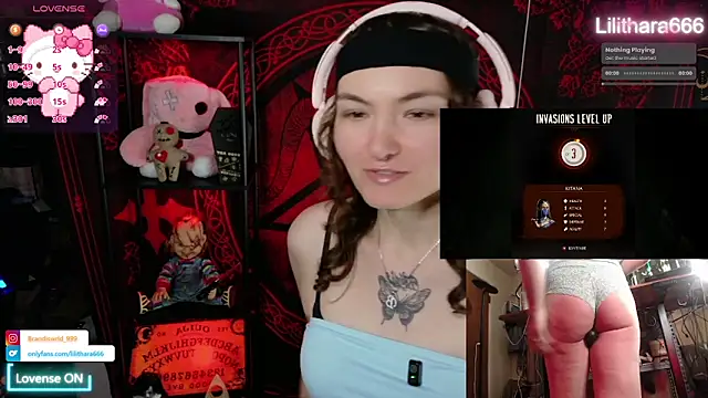 BrandiWRLD 999 online show from December 2025 08:44:01 PM