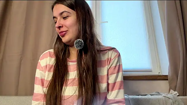 elisa moon online show from May 2026 03:01:02 PM