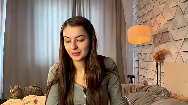 elisa moon online show from March 2026 11:04:02 AM