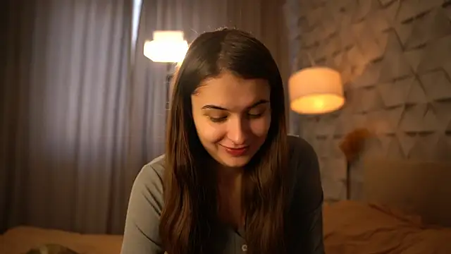 elisa moon online show from February 2026 11:34:01 AM