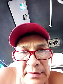 ardiente47 online show from March 2025 03:20:01 PM