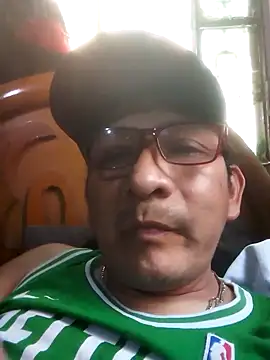 ardiente47 online show from October 2025 10:32:01 PM