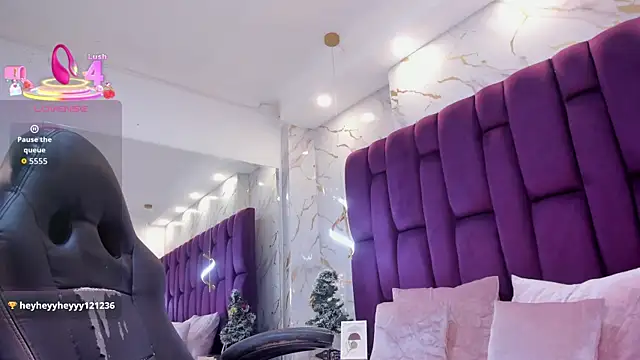 Snapshot of emma_carterr1 chatting on December 2025 09:15:02 AM emma carterr1 online show from December 2025 09:15:02 AM