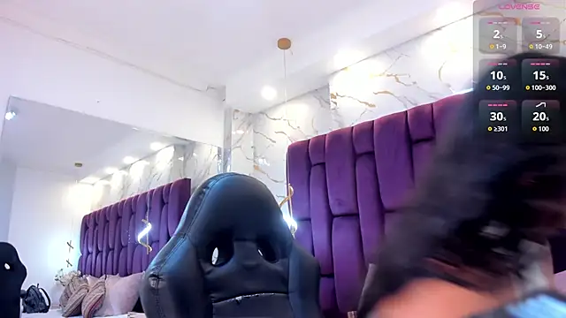 Snapshot of emma_carterr1 chatting on October 2025 05:20:02 PM emma carterr1 online show from October 2025 05:20:02 PM