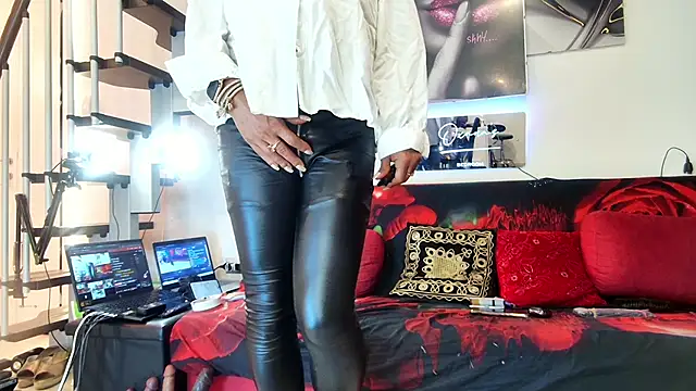 Jbisex online show from May 2026 01:33:01 AM