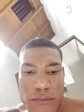 MaximoHotCumx online show from October 2025 08:15:01 AM