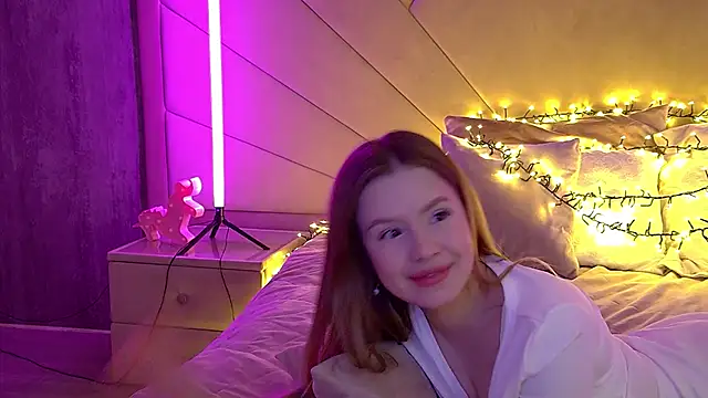 MilanaBalmain online show from March 2025 01:46:02 AM