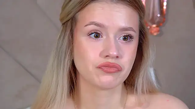 MilanaBalmain online show from February 2026 04:31:02 AM