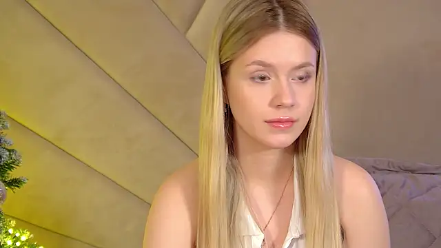 MilanaBalmain online show from January 2026 04:10:02 PM