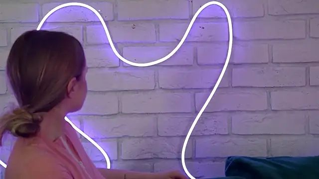 MilanaBalmain online show from March 2025 08:17:02 AM