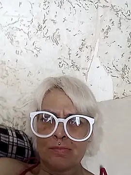 Gardener of Illusions online show from October 2025 10:12:02 AM