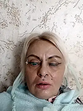 Gardener of Illusions online show from November 2025 10:32:02 PM