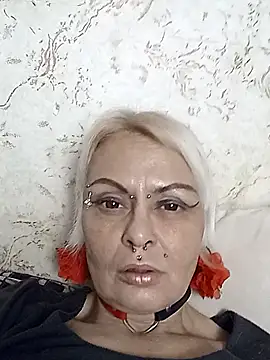 Gardener of Illusions online show from November 2025 04:21:01 PM