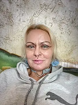 Gardener of Illusions online show from June 2026 04:01:01 PM
