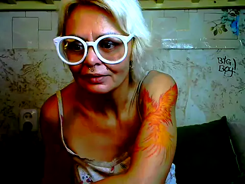 Gardener of Illusions online show from November 2025 10:49:02 AM