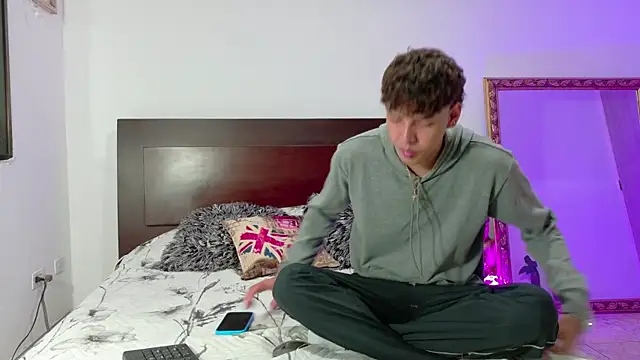 zackmontieel online show from July 2026 03:07:01 AM