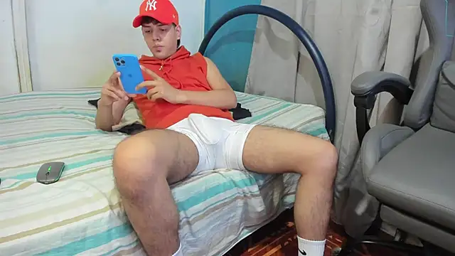 Snapshot of zackmontieel chatting on November 2025 08:14:02 AM zackmontieel online show from November 2025 08:14:02 AM