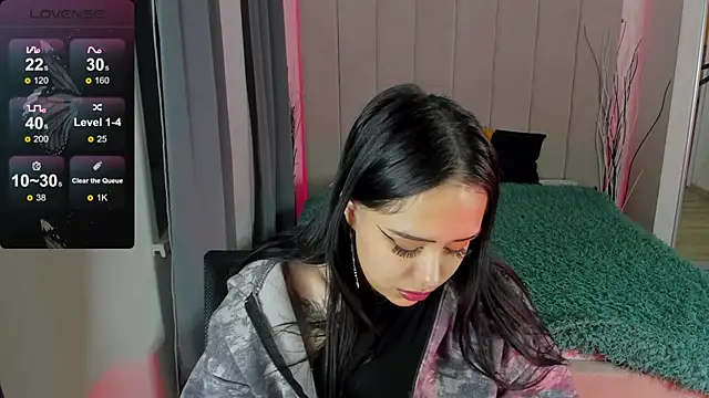 baby  kim online show from February 2025 05:12:02 AM