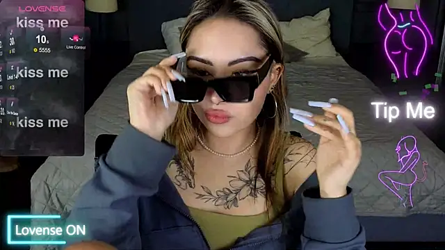 baby  kim online show from November 2025 05:30:01 AM