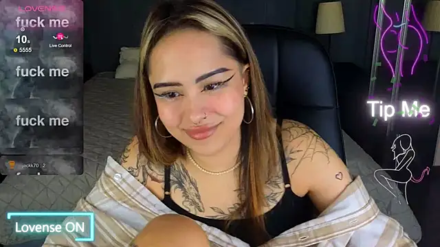 baby  kim online show from November 2025 08:09:02 PM