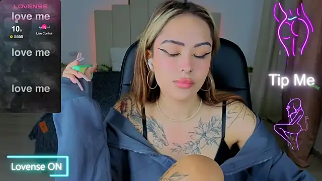 baby  kim online show from November 2025 05:22:01 AM