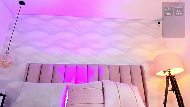 im nika  online show from March 2025 03:37:01 PM