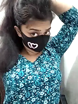 Snapshot of Tapur- chatting on September 2025 04:00:01 AM Tapur- online show from September 2025 04:00:01 AM