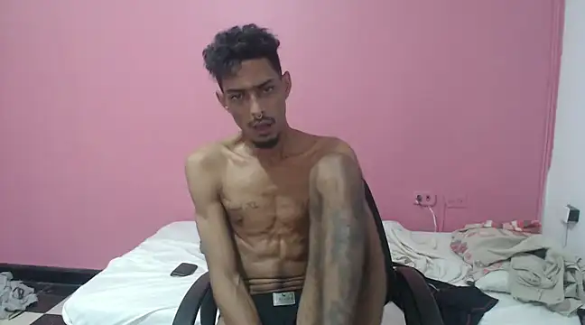 Snapshot of Albertwd420 chatting on January 2025 04:24:01 PM Albertwd420 online show from January 2025 04:24:01 PM