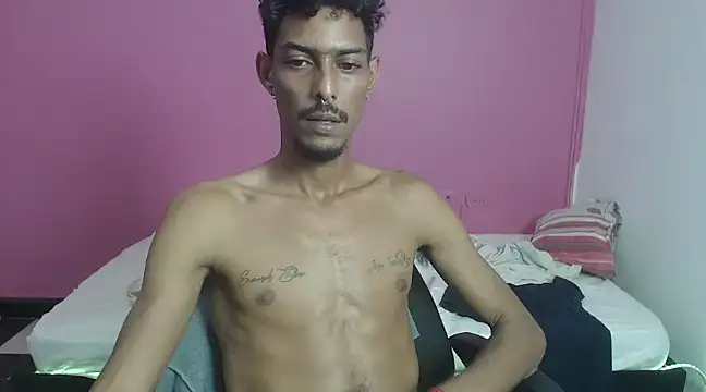 Snapshot of Albertwd420 chatting on January 2025 10:40:01 PM Albertwd420 online show from January 2025 10:40:01 PM