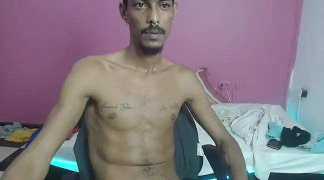 Snapshot of Albertwd420 chatting on January 2025 09:02:01 AM Albertwd420 online show from January 2025 09:02:01 AM